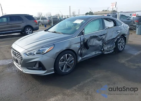 2018 Hyundai Sonata Hybrid Limited из США, поврежденный, VIN KMHE34L30JA086881